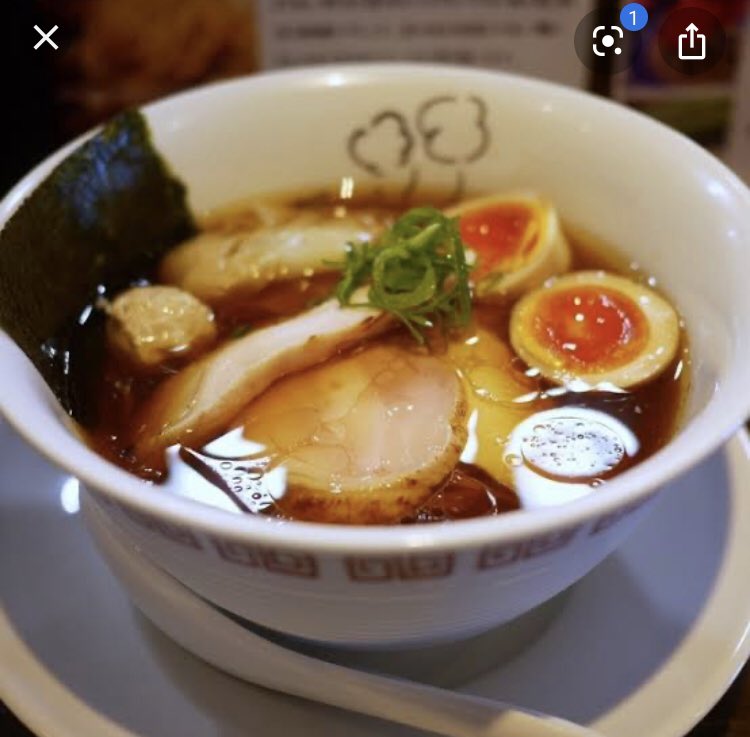 YNUonline_first's tweet photo. ~大学生活お役立ちコーナー~
第一回横浜グルメ紹介が通りますっ！
どうもペペロンです。今回はみんなが好きであろうラーメン屋さんを紹介しますぅ
店の名前は「ラーメントリック」
美味しい鳥がらのスープでなんとミシュランを���奈川のラーメン店で唯一獲得！
値段は1000ほど☺️是非お試しあれ😜 https://t.co/cZnNatQsgi