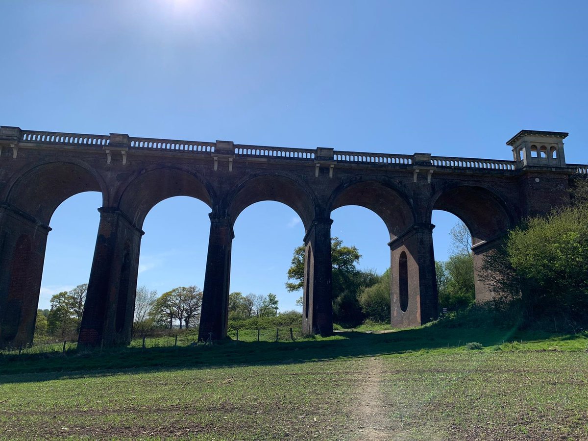 Geoinvestigate's tweet image. "Probably the most elegant viaduct in Britain" Todays #geotechnical #deskstudy #siteinvestigation takes #Geoinvestigates #engineeringgeologist past the #Ouse #Railway Viaduct near #HaywardHeath in #Sussex. 450m long x 29m high x 37 arches x 11 million bricks. Completed c.1840.