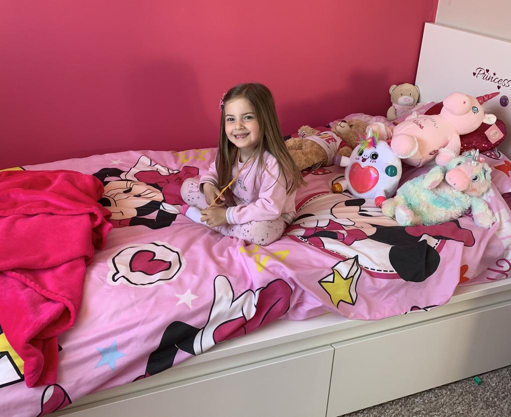 GarnockPrimary's tweet photo. This superstar P1 tidied her room and made her bed today! Well done K!ππ #healthwellbeing #helpingathome #learningathome https://t.co/mSyWlHFCY7