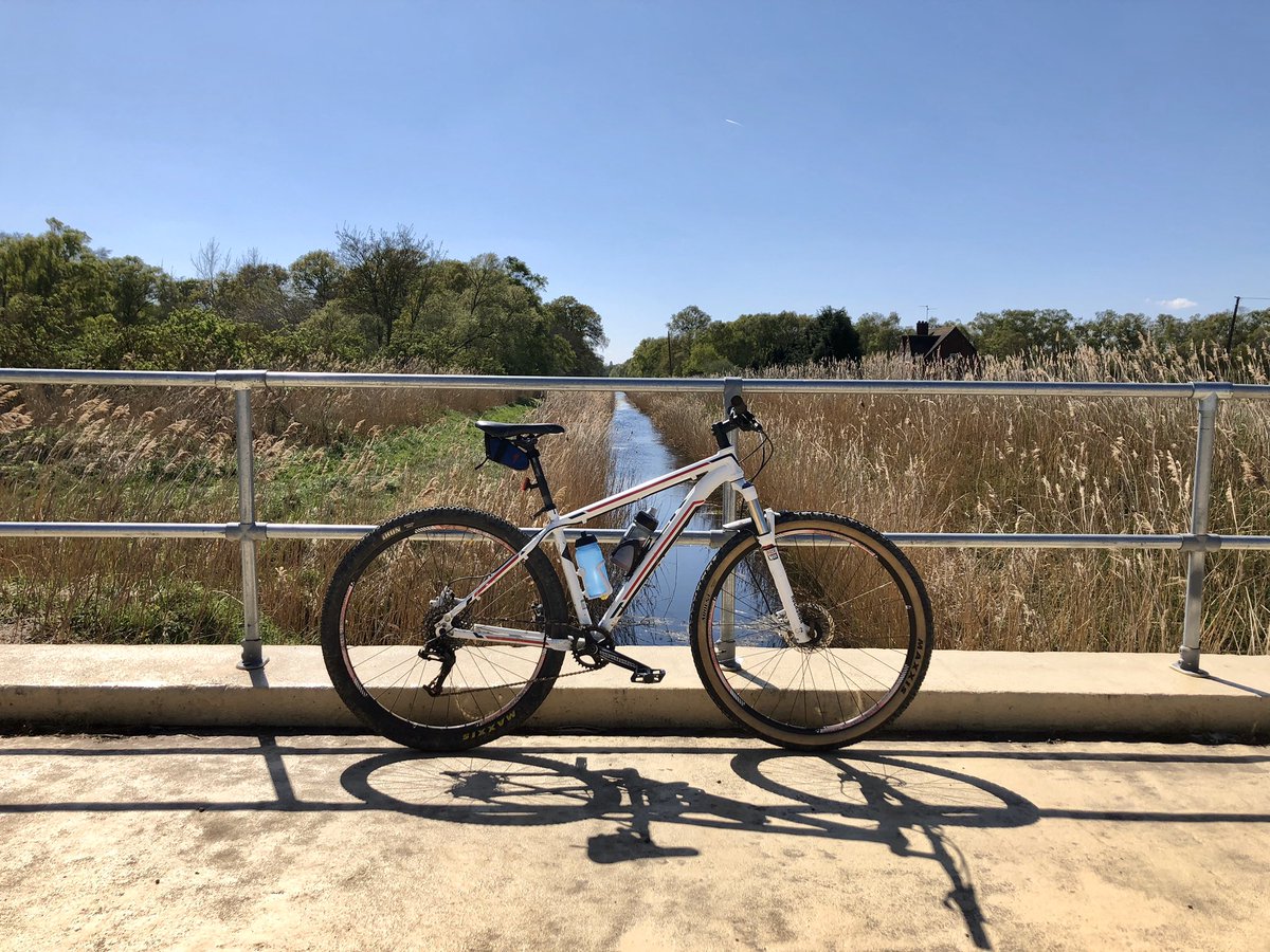 Medical research must not stop for #covid19 - for my #TwoPointSixChallenge for <a href="/Kidney_Research/">Kidney Research UK</a> we’ll be riding 26 miles on our #trekbikes this Sunday 26th April.  Lend your support and donate here justgiving.com/fundraising/te… #keepresearchgoing