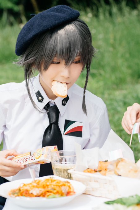 コスプレイヤーナカノベーコンのTwitter画像1