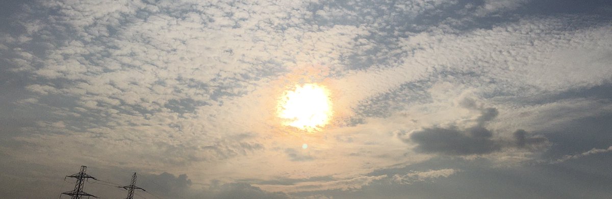 Neil35757190's tweet photo. Sunburst #getaroundtown https://t.co/aGq4UxNLkq