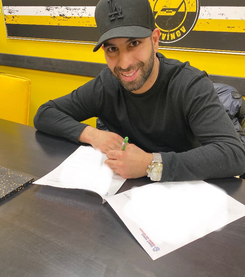 SamsonMahbod's tweet image. Very excited to be back with @hcverva for another 2 years! Thank you everyone for all the support #Slecnooo