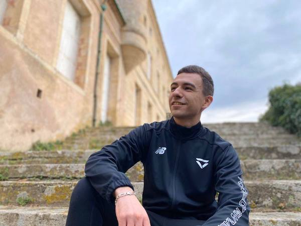 sylv1gtr's tweet photo. [ Fortnite​ ]
🇫🇷 Rayan Derrouiche nous détaille le rôle de #parrain du Lockdown Heroes #Challenge.
@MagJeuxHiTech

➡️ https://t.co/WvWntf4mi2

#lmjht #article #journalisme #lockdown #esport #fortnite #simracing #gaming #LHCFortnite #epicgames #confinementduchoeur #veloceesports https://t.co/tooXls0iNo