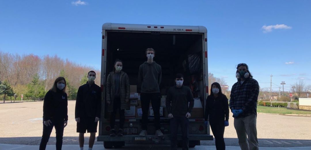 PlumStFilms's tweet photo. Plum Street has started the  #CommunityFirst Project where we put our resources and talent towards serving the community.  We had the opportunity to partner with @AdoptABookOhio to deliver over $35,000 worth of books to kids in need. https://t.co/wdXAIXbNSF https://t.co/V2OJSEORtx