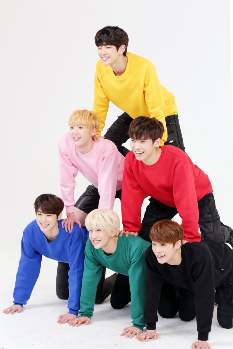 ASTRO_Staff's tweet photo. 아로하 마음 두드릴 OK! 준비완료!👌
5월 4일 #GATEWAY 🚪
아로하 찾아가 Knock Knock Knock💜

#아스트로 가 #시간을_거슬러_원하는_것은너 #아로하
#ASTRO #AROHA #Knock #널찾아가 https://t.co/65g4umBKkY