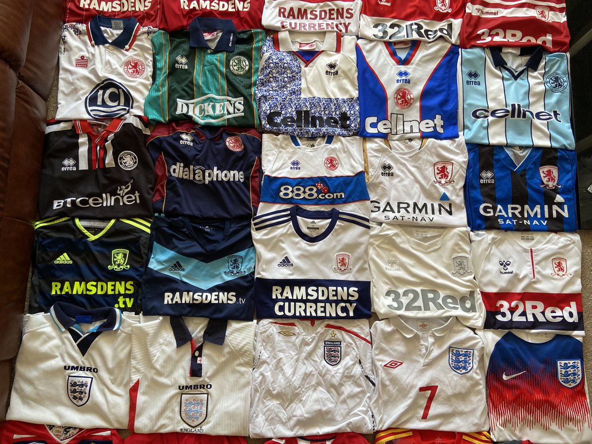 JBrownie1994's tweet photo. Today’s lock down avoid boredom task #kitoutchallenge @Boro_shirts @Boro @KitCrimes @TrueColoursKits https://t.co/CoIRy4LhIm