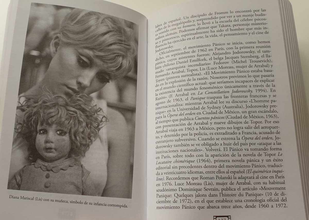 DiegoMoldesGonz's tweet photo. Uno de mis mayores retos como #historiador #cinematográfico fue analizar bien #FandoYLis primera obra maestra de @alejodorowsky filmada en 1967 en #México. Si no la habéis visto y os interesa el cine de #vanguardia, os sorprenderá. Es un #film que gana con los años. #Jodorowsky https://t.co/Jfb42mvlqh