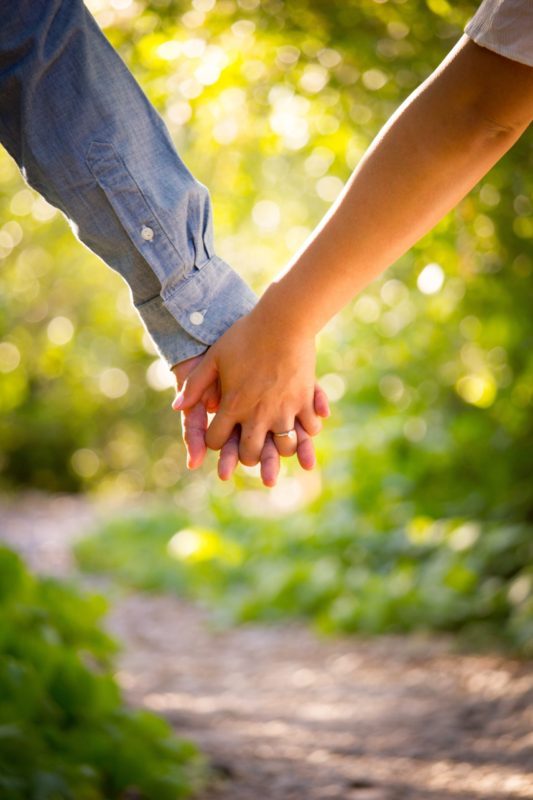 framedinjoy's tweet photo. If you are looking for a quick, helpful read to secure your marriage and refresh your communication and intimacy, pick up The Marriage Ark by Margaret Phillips. https://t.co/P6mL7xm377 https://t.co/HC4eIvPII0