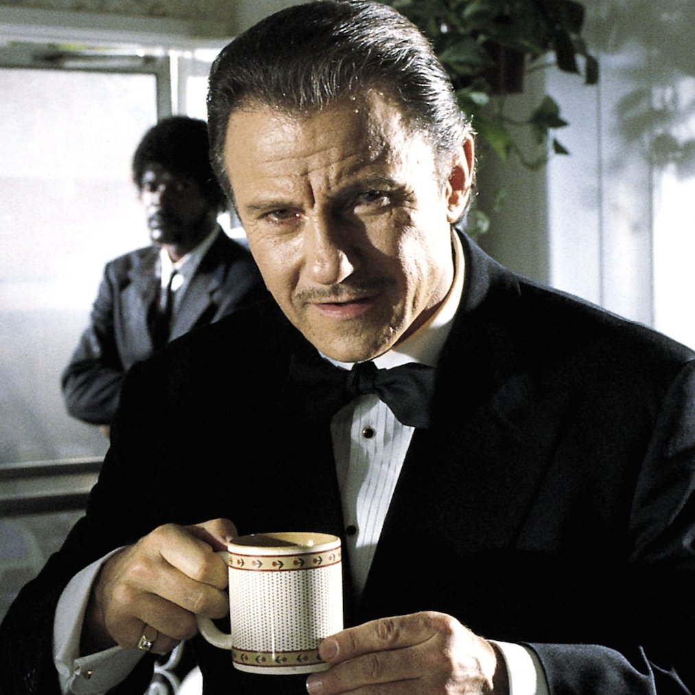 bassmadafaka's tweet photo. Siempre que me sirvo una taza de café pienso en esta escena.. no puedo evitarlo. #srwolf #Tarantino #pulpfiction ☕ https://t.co/NxGFGvbUIQ