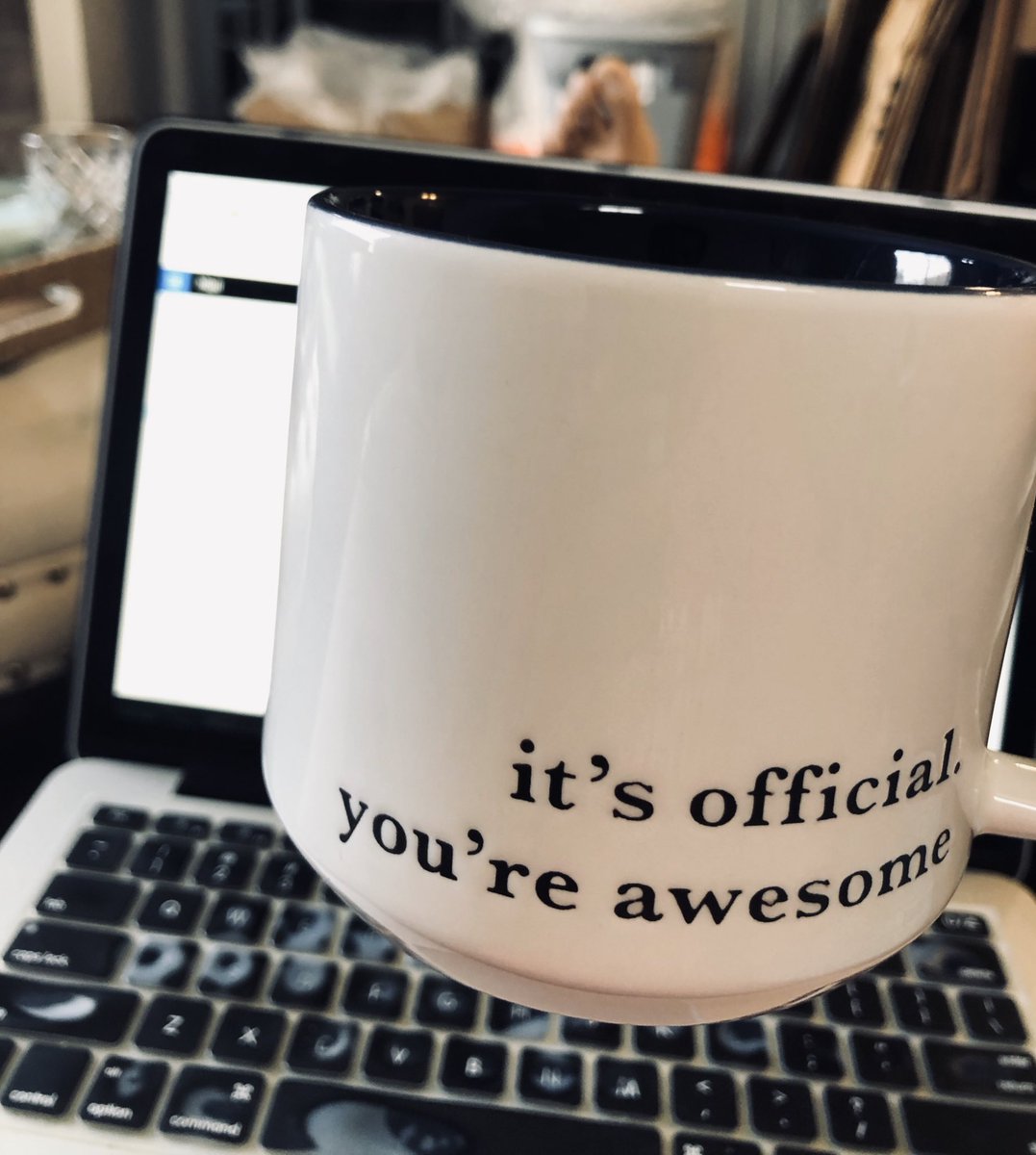 ApoorvDhir's tweet photo. Thanks @AlexMendozaMD for this officially awesome gift! Gonna need something reminding me this when intern year starts... #futureintern #medtwitter https://t.co/eguJLS94eT