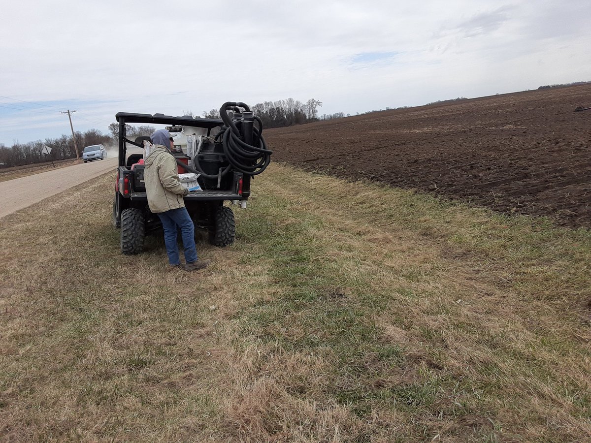 wattnemm's tweet image. 2020 corn plot in the ground N of Grove City. 4 new hybrids from 92-105 day plus the rest of the strong Pioneer lineup &amp;amp; 2 competitors. #cornrevolution #localtesting #pioneerproud