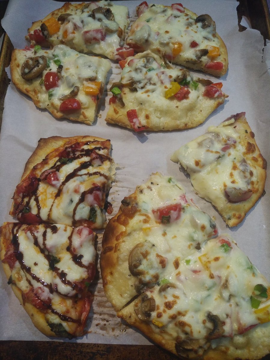 DollysReach's tweet photo. Bannock crust pizza! Time to perfect and add as soon as we can with some specialty toppings! Until then, enjoy take out and delivery with our awesome herbed crusts made by our local baker. Thursday-Sunday 4-9 #DollysReach https://t.co/QhVtSZJbnE