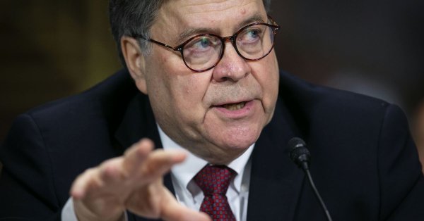 Let’s talk about the covid timeline vis à vis Bill Barr, the human coronavirus wreaking havoc on the Justice Dept & our republic.[THREAD]