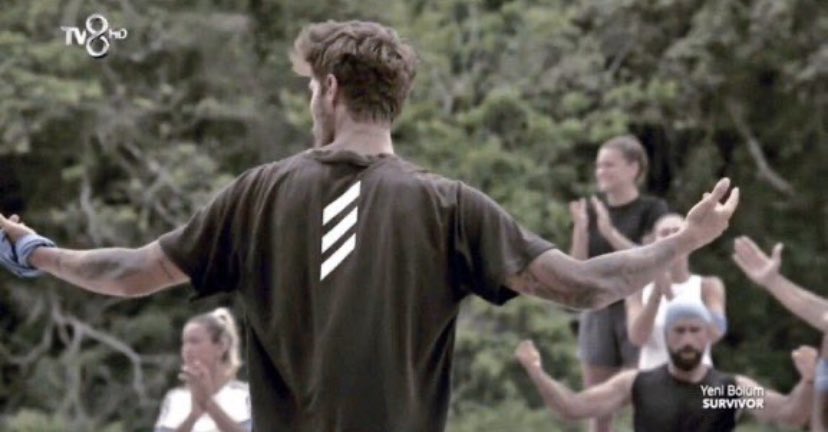 Sen o adada yalnız değilsin çünkü biz varız#survior2020