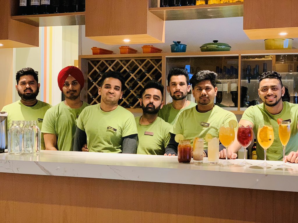 TheLocalCC's tweet image. We wanted to congratulate all our students who graduated this semester👩🏻‍🎓👨🏻‍🎓
Thank you everyone for bringing a positive attitude to work every day. Our words can never be enough to praise your actions. We wish you the very best in your future endeavours. So proud of you all. 😍🥰