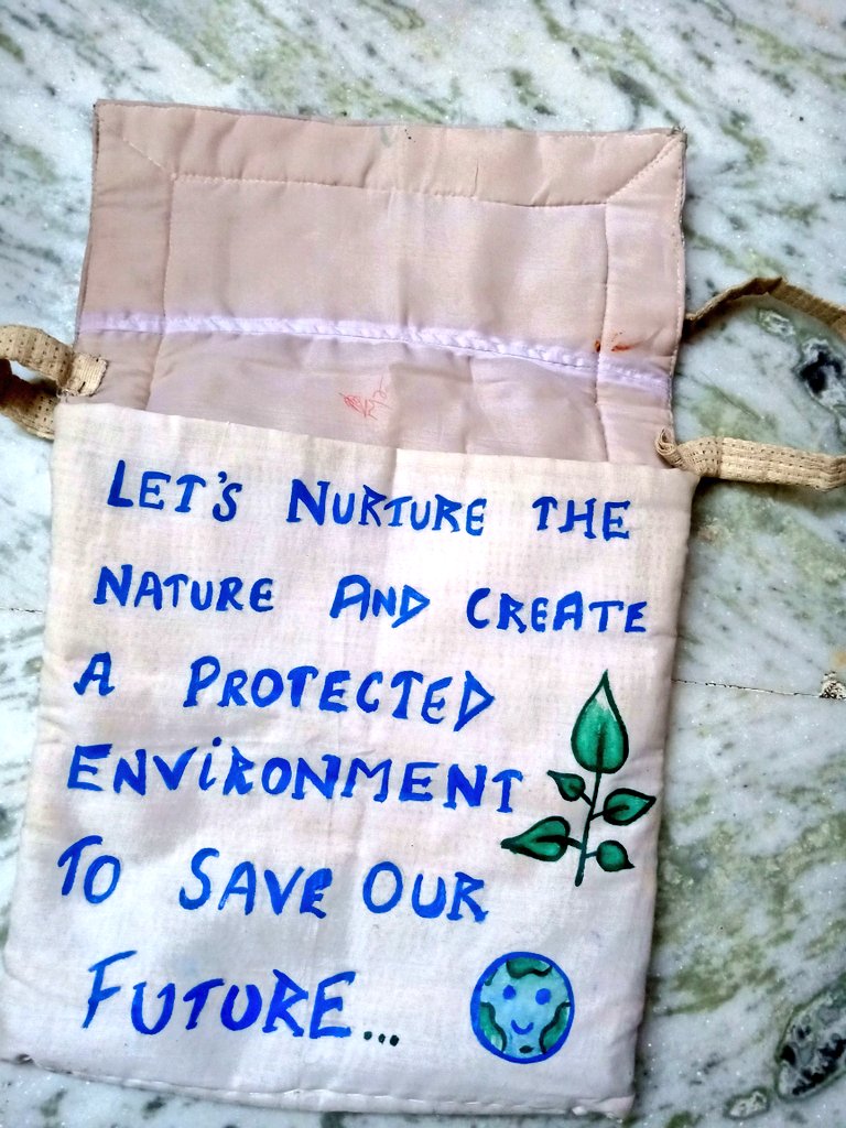 guptashubhamece's tweet photo. @saint_gobain_in #50thEarthDay #ReuseToRestore
DO NOT USE POLYBAGS.
I and my sister together made this with waste materials (Jute sackbag)
This JUTE BAG is economical, eco-friendly and very easy to made.
Recycling of this bag is also very easy.
@saint_gobain_in
#ReuseToRestore https://t.co/7vPJcBMX6b