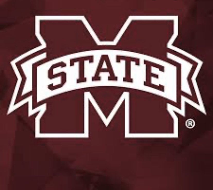 Blessed to receive my 4th written offer ‼️‼️🙏🏾@HailStateTF thank you