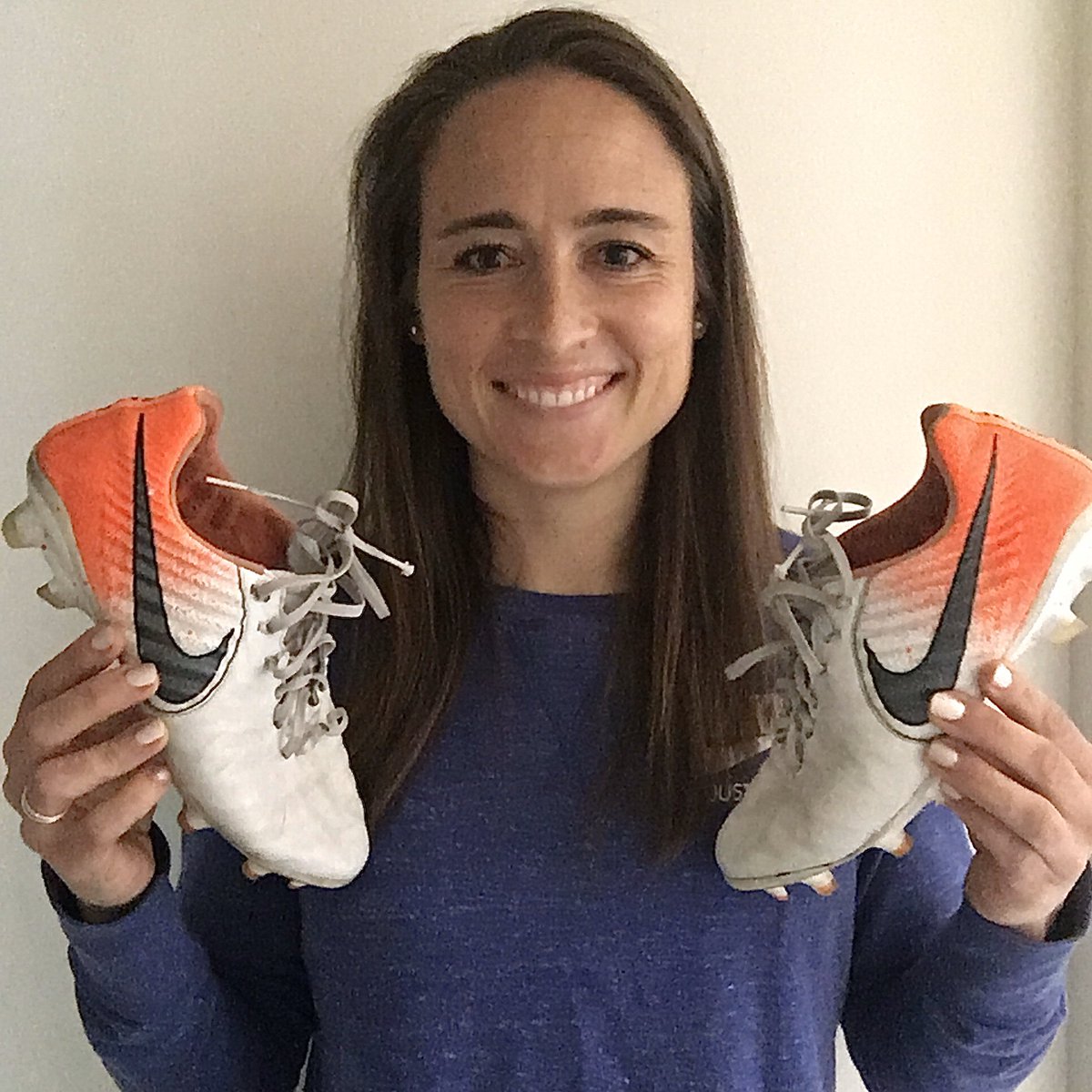 💥Cleats Givaway💥
In lieu of what would have been our first weekend of the new <a href="/NWSL/">National Women’s Soccer League</a> season, I want to give away a pair of my cleats from last season!

RT for a chance to win 😁
(winner will be chosen randomly on Sunday🍀) 

#thankyou #staywellandhealthy