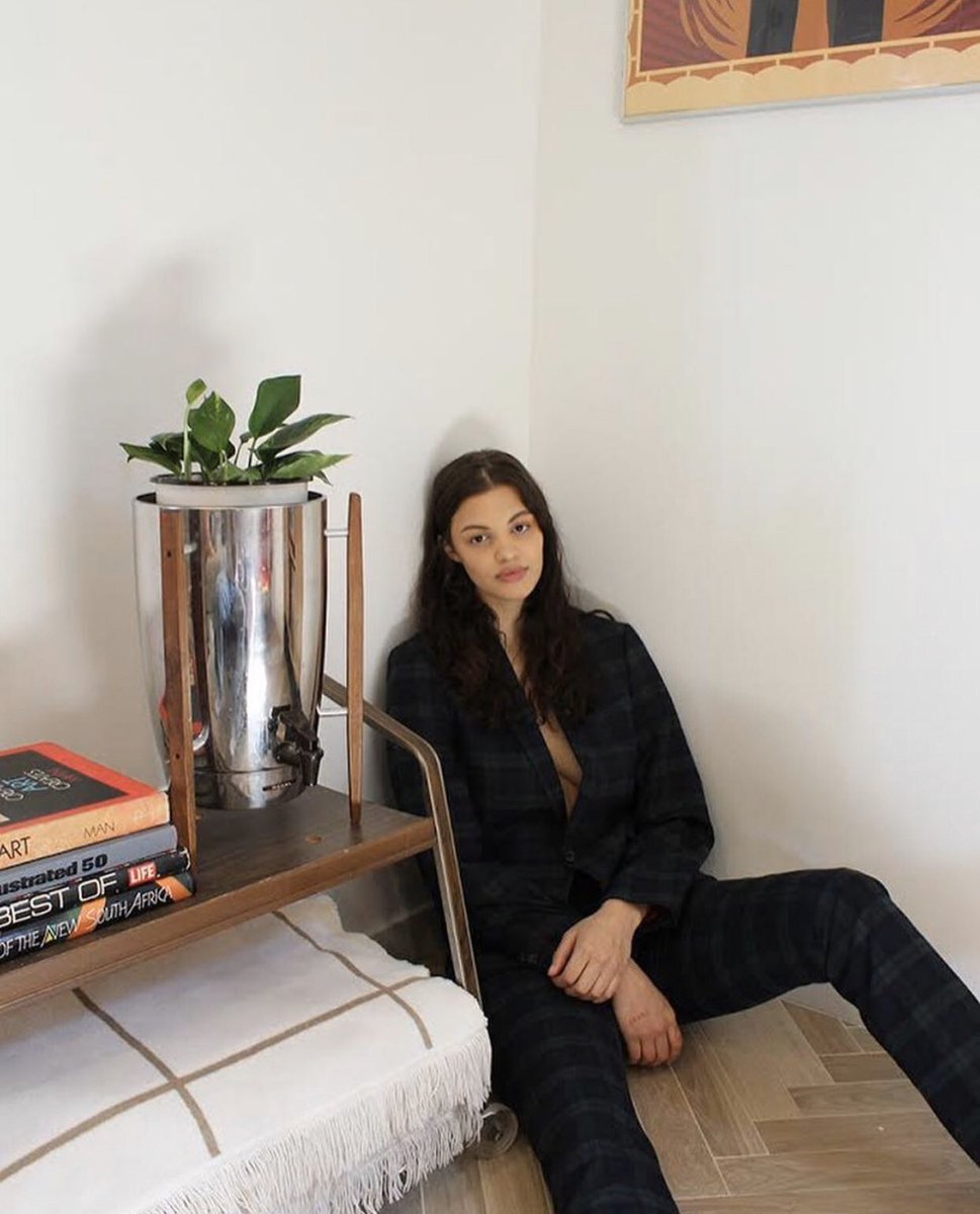 HeffnerMGMT's tweet photo. #AtHome with @kylasorad ✨ https://t.co/Q0sBItdwJN