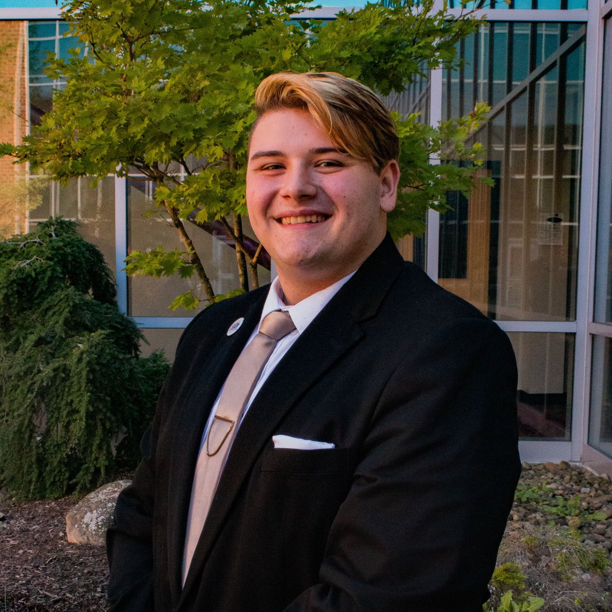 TctcBPA's tweet photo. Good luck to our TCTC Historian Blake as he competed in the @OhioBPA Virtual State competition this morning for Presentation Management Individual. https://t.co/L5FsxuDDod