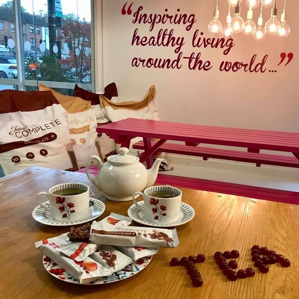 simonbowlerSB's tweet photo. As the UK 🇬🇧 is a nation of tea lovers it would be rude of us not to celebrate National Tea Day #NationalTeaDay https://t.co/29TaTuWH2s