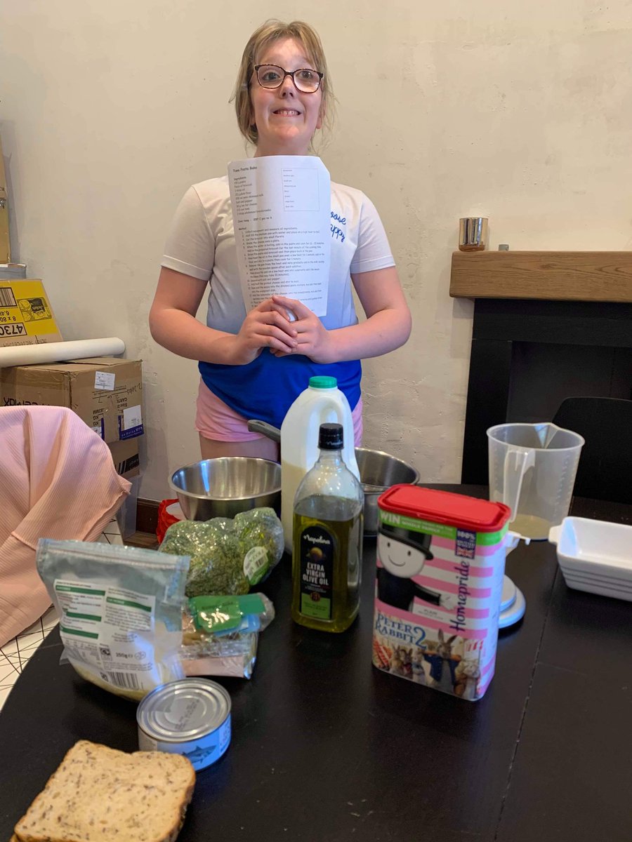 tarrierfam's tweet photo. @cardinalwinnin1 @EdwardTarrier A busy day of learning today for Rose, reading/maths/happyfamilies cards/raft making/ICT/walk in Japan/home economics #tunabake now for mummy's wine 🌈😜 https://t.co/wJxLrwlDcq