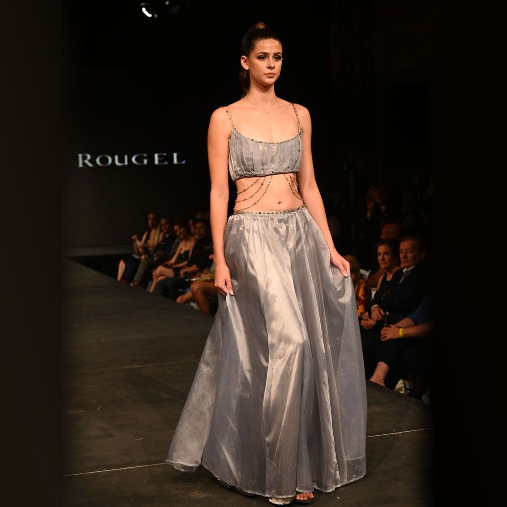 Rougel11's tweet photo. Presenting a product from our Danseuse collection.
We are in love with this piece! What are your thoughts?

Couture design by ➡️ Monica Rougelot Kiefer
For Product Details Visit ➡️ https://t.co/T9yeHgMsTm

#dresses #order #worldwide #fashiondesigner #couture https://t.co/4kCMTetgLm