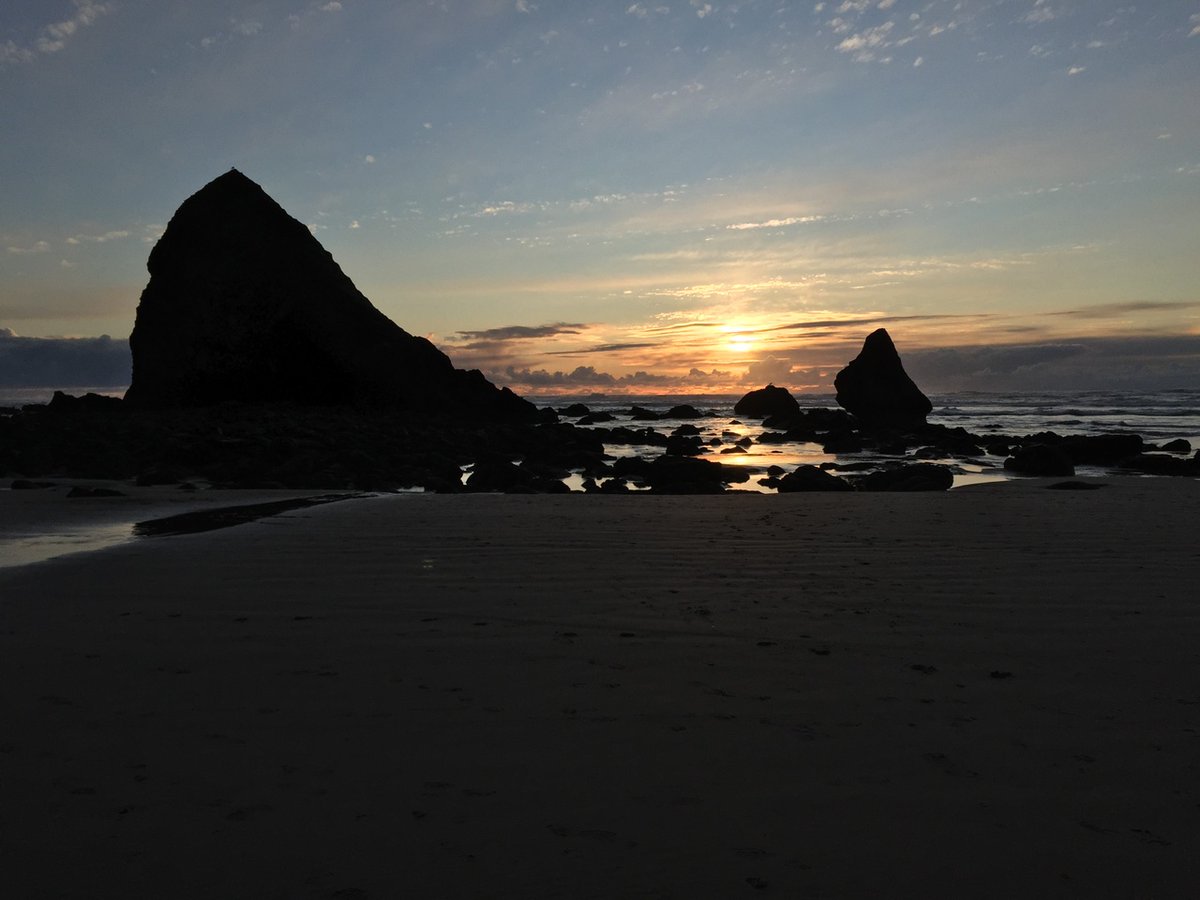 It may be another #NoTravelTuesday, but don't worry: no matter how long it takes, the beaches will be here when we can all come back. #BeachesForever