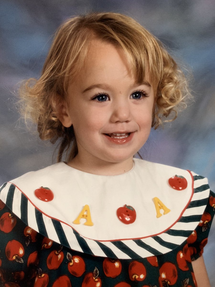 AshleyWuller's tweet photo. Got to love school picture day! #TransformationTuesday @NowlinMiddle https://t.co/M3oQCd5ddH
