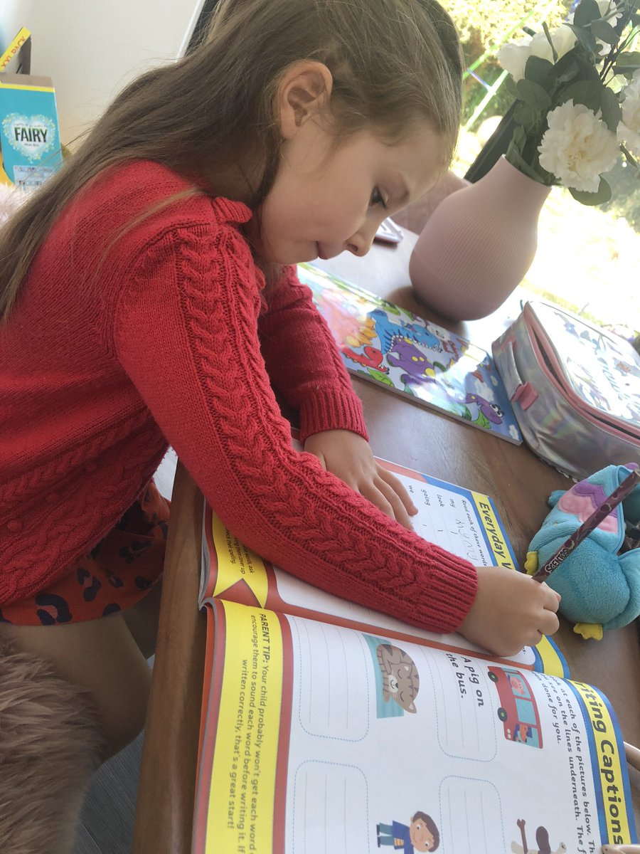 shelleybeanx's tweet photo. @StJBoscoRec Gabriella’s been working on her phonics &amp; maths workbook today while waiting for the sunshine to come out in the garden! https://t.co/YQUrQyfgon
