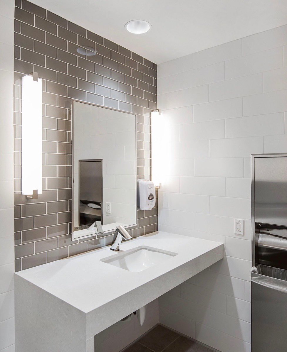 ADCollaborative's tweet photo. Keeping it fresh and clean⁠⠀
#adc #adcollaborative #architecturedesigncollaborative #design #daltile #tile #restroomrenovation #alisoviejo #tenantimprovement #socal  @daltile⁠⠀ https://t.co/0uVYSPwj8N