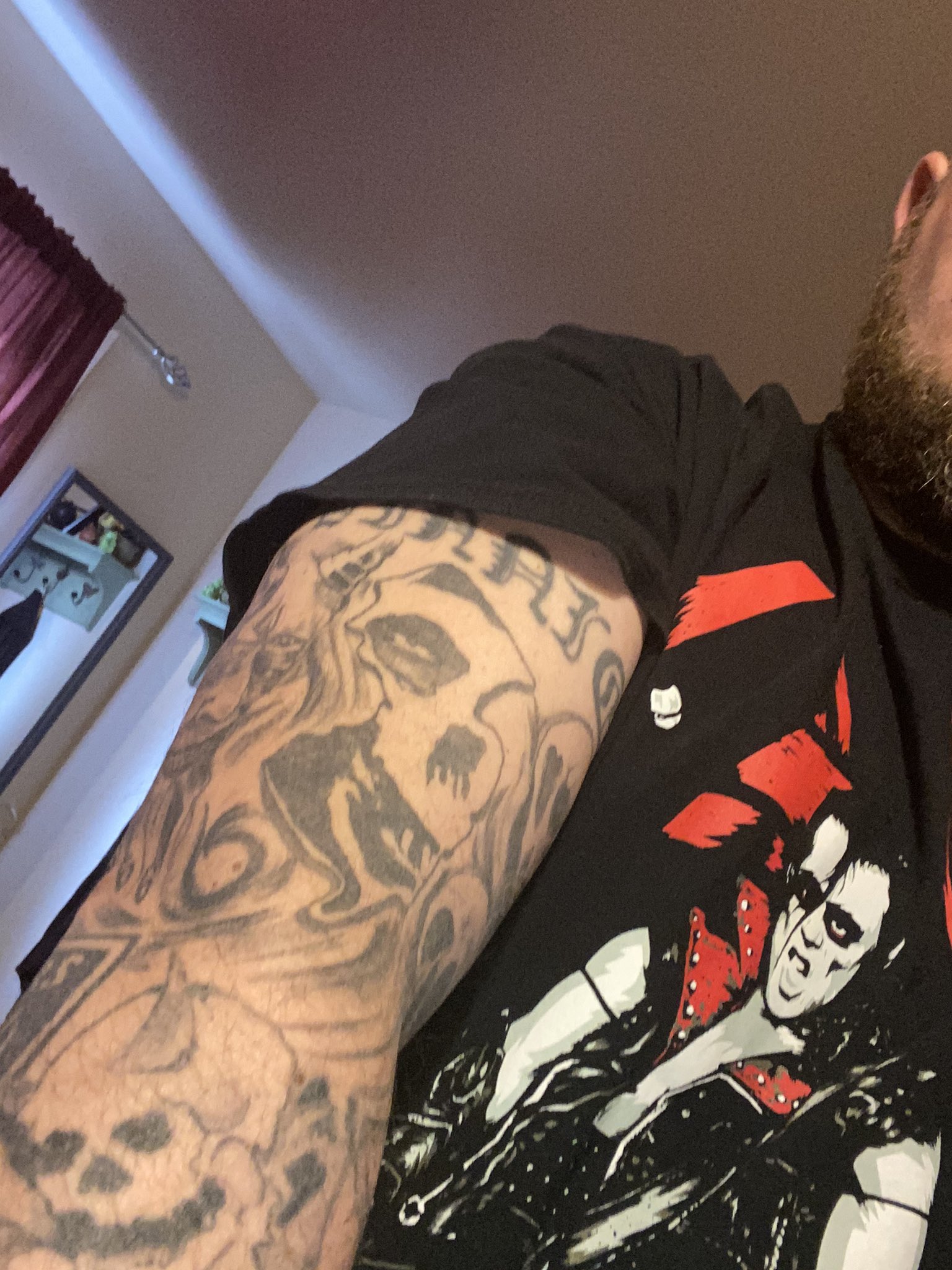 Happy Hardcore Birthday to my bro Jerry Only     