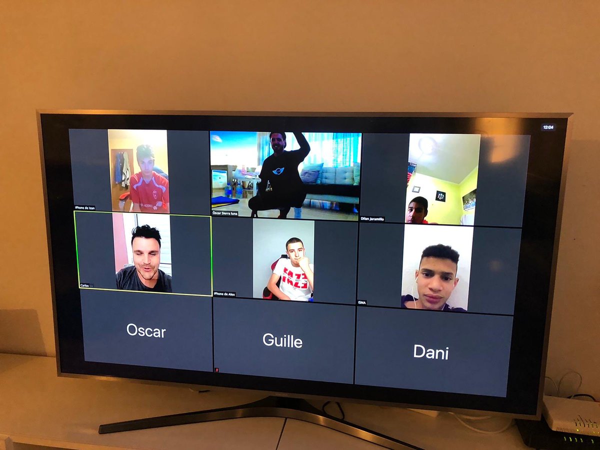 Nueva sesión de entrenamiento de nuestro Cadete A 💪🏻💪🏻⚽️ @oscarirenemoral #estevirusloparamosentretodos #quedateencasa #udsanlorenzo