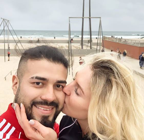 manpreetcena09's tweet photo. @AndradeCienWWE @MsCharlotteWWE @WWE @wweespanol terribilis ut sibi coniuges sint i. omnia quae necessaria sunt duo #AandC https://t.co/wWboMOHIvP
