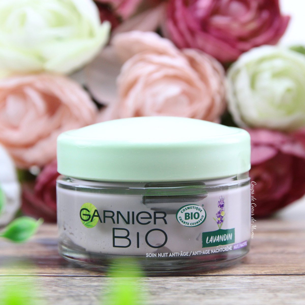 coupscoeurmumu's tweet photo. J’ai le plaisir de faire partie du Jury du Prix de la Beauté des Femmes 2020 @femmeactuelle #LesTesteuses ! 😊 C’est cette Crème Nuit Anti-Âge au Lavandin @GarnierFR qui m’a la plus étonnée et que je ne pensais pas aimer autant dans cette sélection ! 😍 Bonne soirée ! 😘 https://t.co/zfcg1PwdY6
