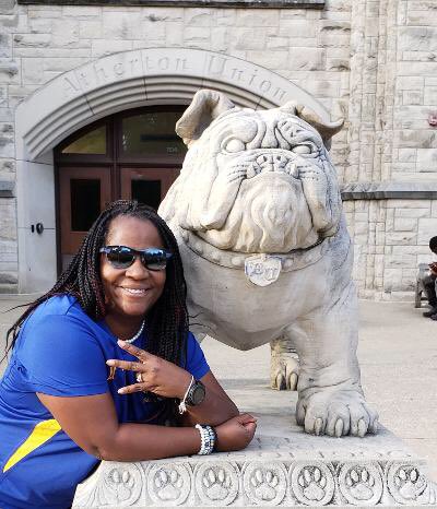 Sigma_GammaRho's tweet photo. Our Advisor, Soror Shelley Reed-Brooks, is truly one of a kind! Her smile is infectious and can brighten anyoneโs day. We appreciate your positivity, Soror! ๐๐
Love,
Gamma Rho ๐ฅฐ
#AdvisorAppreciationWeek #sgrhocentral #SigmaGammaRho #SGRho https://t.co/C5LA0ccLUr