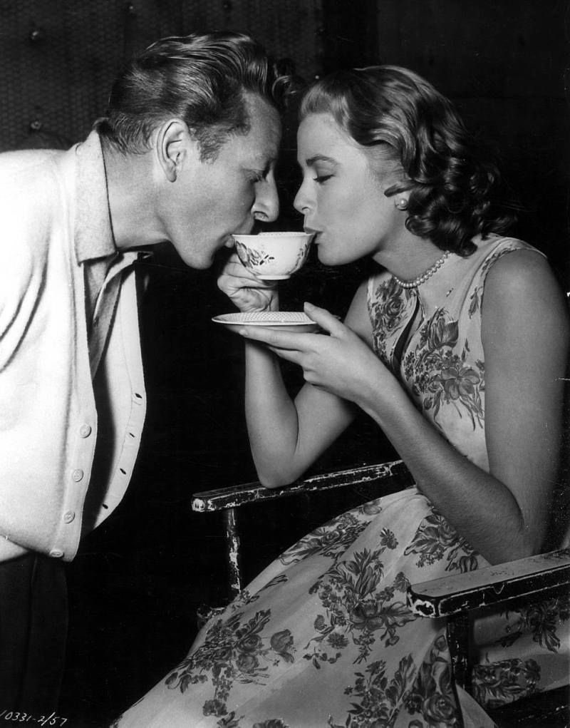 happy national tea day to my fave tea-drinkers