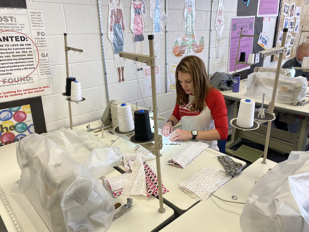 sgrobbel's tweet photo. After lots of cutting, the sewing has commenced.  Not long before we meet our initial goal of 1,000 masks!  @CCSDK12 @CCSFoundation #CCSDInnovates https://t.co/QzneSktBoE