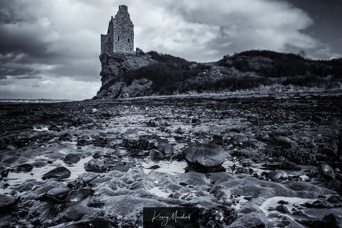 KennymarshallP's tweet photo. Hi Drama at Greenan Castle, which is perched on the cliff edge just outside Ayr, Scotland.
https://t.co/E186Inww9W
I'm missing being out with the camera!!
#visitsctotland #visitswscotland #blackandwhitephotography #seascapes #landscapes https://t.co/D4wuRTOaSI