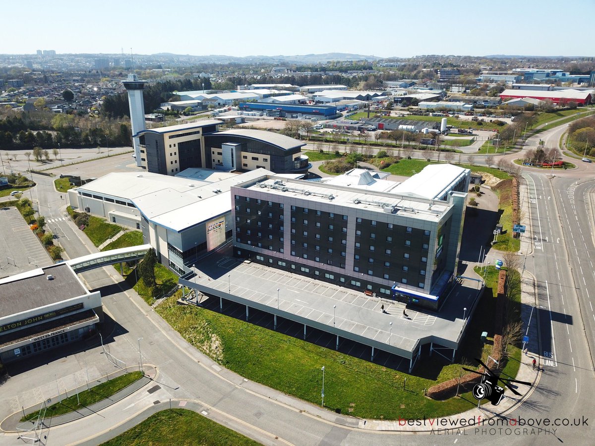 Bestviewedfroma's tweet photo. Aerial pictures of the Aberdeen Exhibition &amp; Conference Centre (AECC) which is up until the Coronavirus was in the process of being demolished.

#aecc #aerialphotosaberdeen #bestviewedfromabove #aerialphotography https://t.co/8oSZtc1k0a