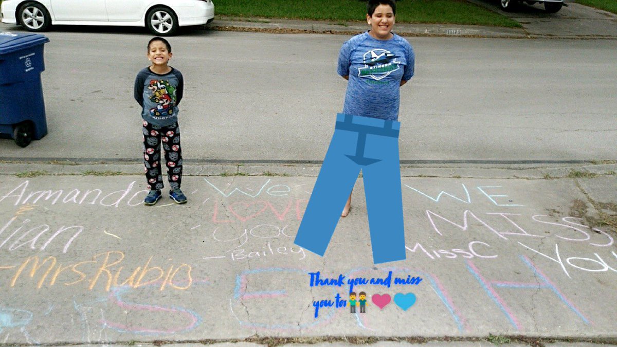 kesharr206's tweet photo. Here @NISD @NISDScobee we miss our kiddos ❤️...a small gesture to have our kids wake up to chalk notes hoping to add a smile and a happy start to their day. #QuarantineQuotes #chalkart #teamchallanger #chalknotes #missourkids #gopublic #TeacherStrong #teacherscan #teachertwitter https://t.co/m2G5cV8VNA