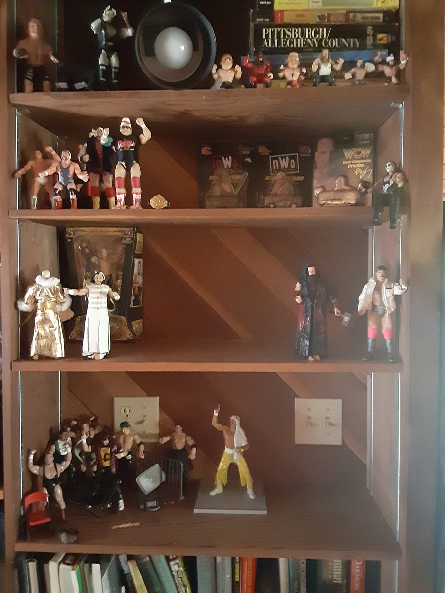 BonesawsG's tweet photo. The rest of the #spaceloft 

#toys @Mattel @JAKKStoys @FiguresToyCo @RingsideC @MastersOfficial  love my manspace https://t.co/9ra8mCjWby