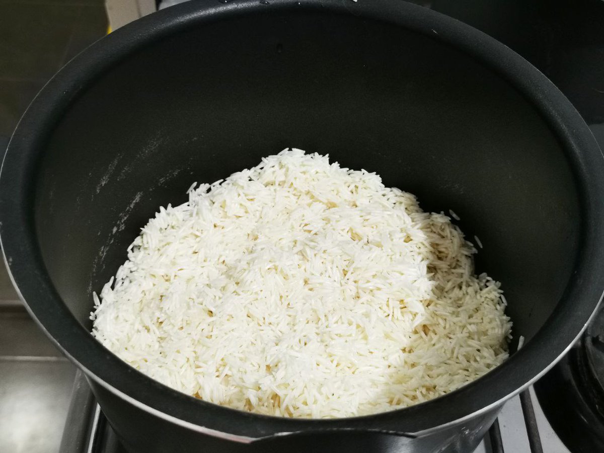 JojoSekri's tweet photo. We are making Mandi chicken and Mandi rice for dinnerπβ₯οΈ
JojoCookingMagic Homemade Mandi chicken and Mandi rice
JojoCookingMagic Recipe
#homemademandichicken #homemademandirice #mandirice #mandichicken #kampungayam #halal #vegetables #homemade #nomsg #halalfood #soulfood https://t.co/K4nOtVAbMa