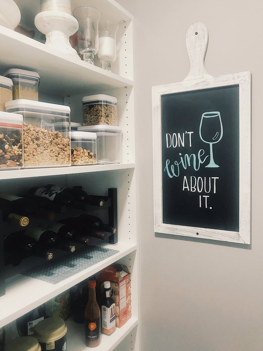 MrsBMcCormick's tweet photo. Hobby day: hand lettering! Growing up I never doodled pictures on my notes, but I did write words in different fonts. Now, I enjoy making signs and addressing invitations for people for various occasions! #PHSvirtualSW https://t.co/FCkwb73esx
