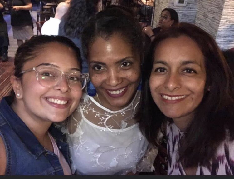 MrsCross8's tweet photo. When we were bilingual 1st, 2nd, and 3rd....and the 3rd grade crew #togetherweshapethefuture #cliftonconnects #teachers @CliftonSchool12 @CliftonSupt https://t.co/HdpK23FViQ