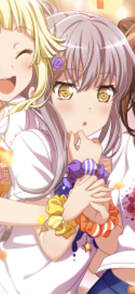 day fiveshe looks so cute here lemme hold her hand