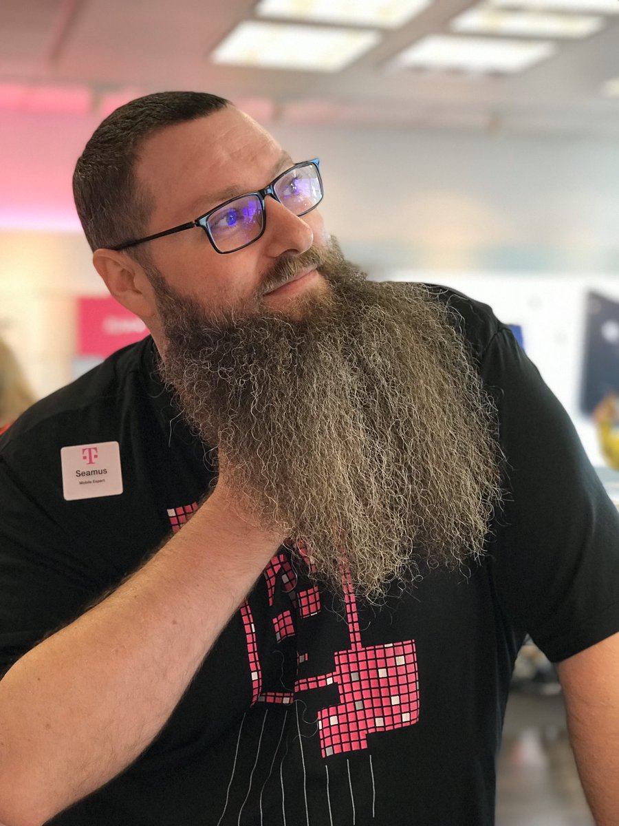 #MagentaHero Thank you to Seamus he has the patience of a saint! He has a following of raving fans and we are happy he is serving our customers. <a href="/johncaple/">John Caple</a> @LeslieJohn214 @ElishaCarswell @mamalion143 <a href="/colebrummund/">Cole Brummund</a>