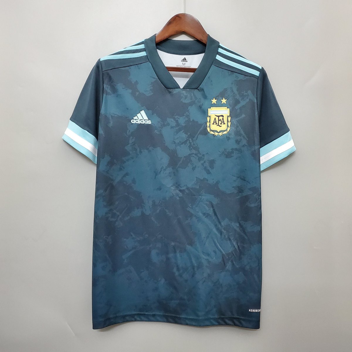 AlbertOrtegaES1's tweet photo. 🚨 SORTEO INTERNACIONAL 🚨

Esta vez os traigo un sorteo con mis amigos de @footballh_ donde el ganador se llevará una CAMISETA A ELEGIR 🔥

Requisitos:

- Seguir a @footballh_ y  @AlbertOrtegaES1 
- Dar RT a este tweet
- Mencionar a un amigo

🍀 Ganador el 30 de abril 🍀 https://t.co/nZxApxULOX