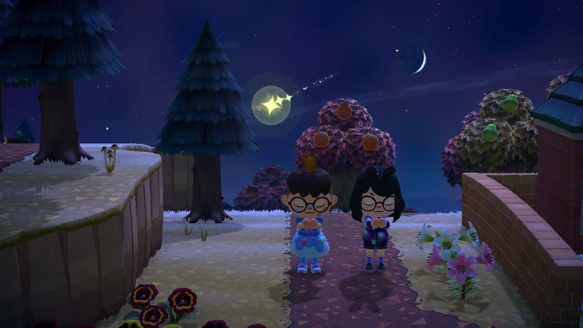 another meteor shower! this is the other one i lost my stars from sadly LMAO but i had so much fun being there and hanging with cindy! got some autumn stuff too!  @CindyTheDeer thank u for letting me over for it hehe!